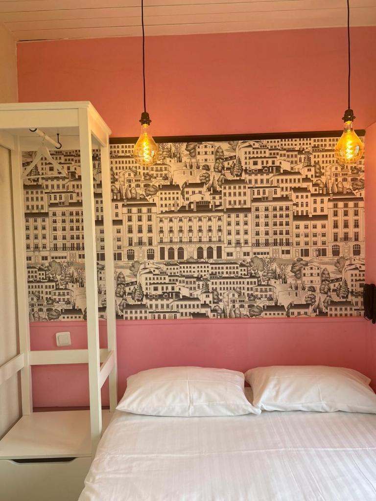 ליון Hotel De La Croix-Rousse מראה חיצוני תמונה