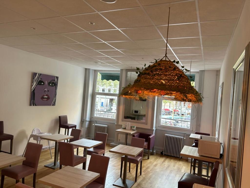 ליון Hotel De La Croix-Rousse מראה חיצוני תמונה