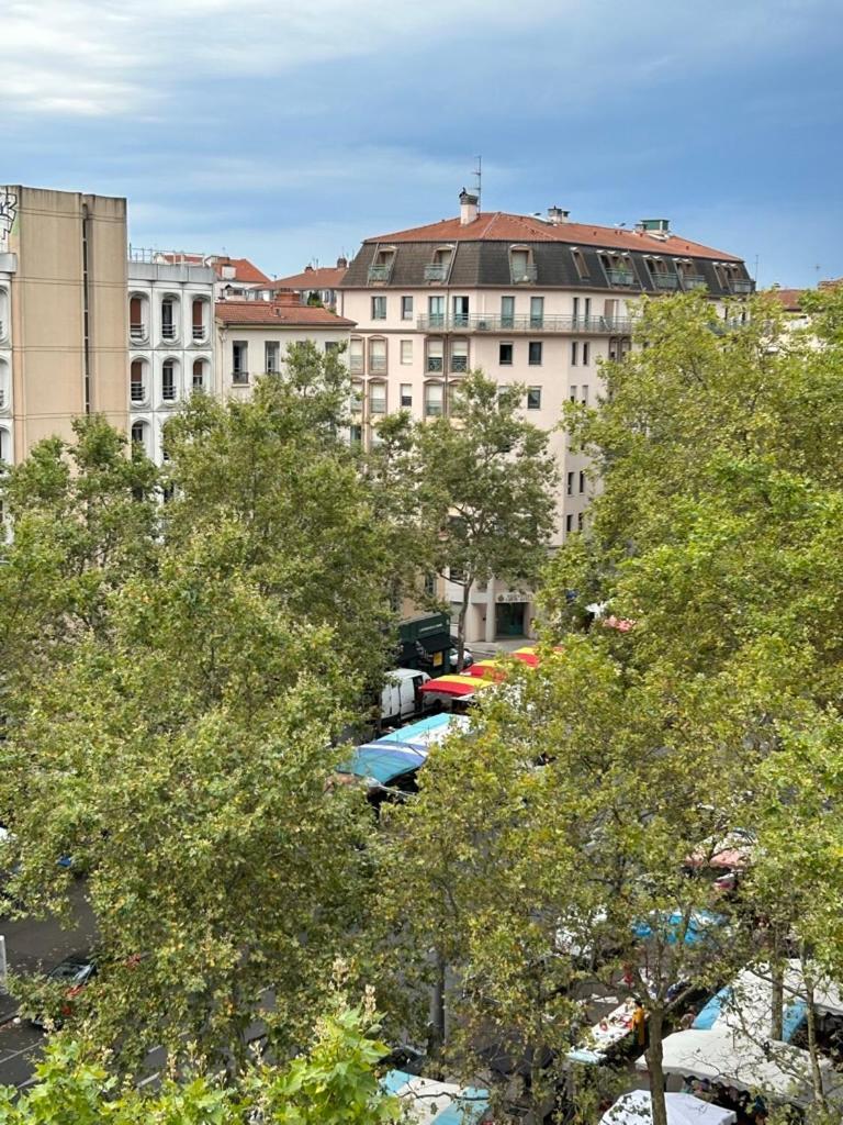 ליון Hotel De La Croix-Rousse מראה חיצוני תמונה